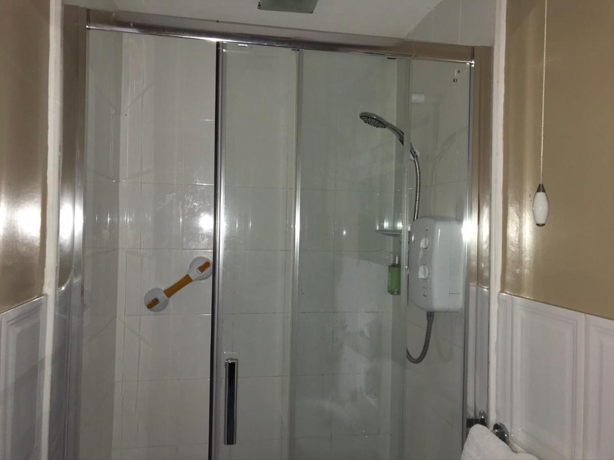 Woodvale Bed & Breakfast Balloch Bagian luar foto
