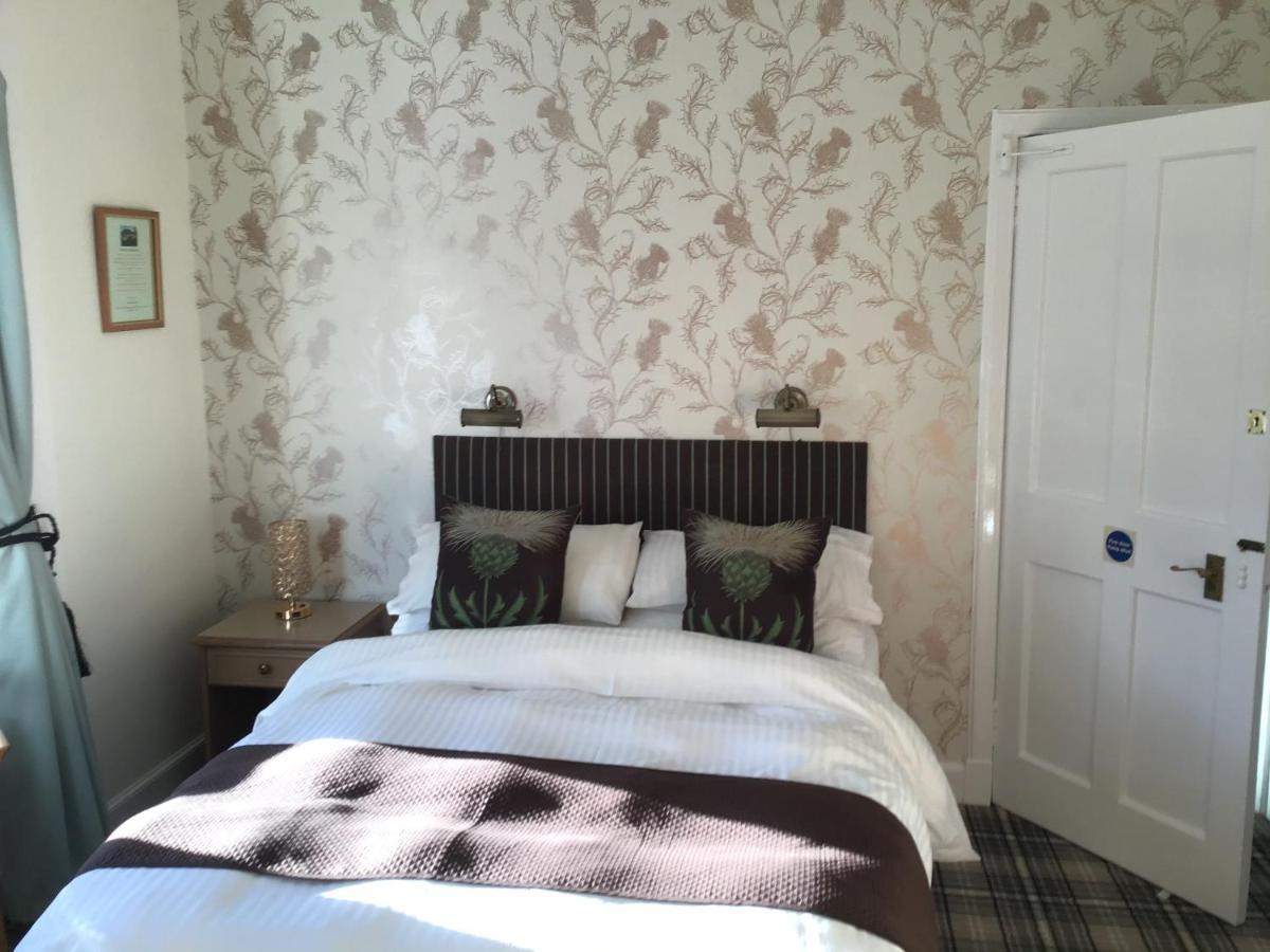 Woodvale Bed & Breakfast Balloch Bagian luar foto